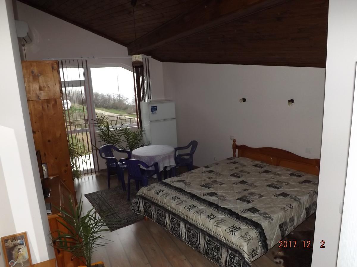 Faina Guest House Rezovo Exteriér fotografie