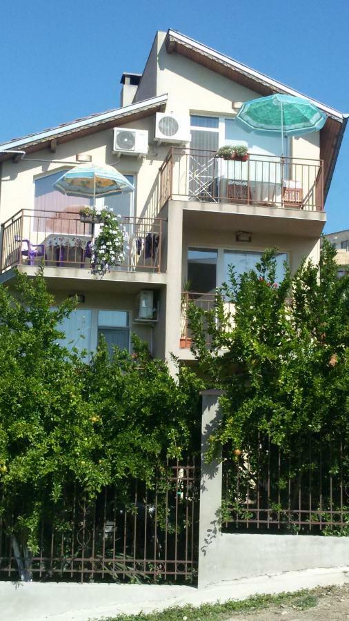 Faina Guest House Rezovo Exteriér fotografie